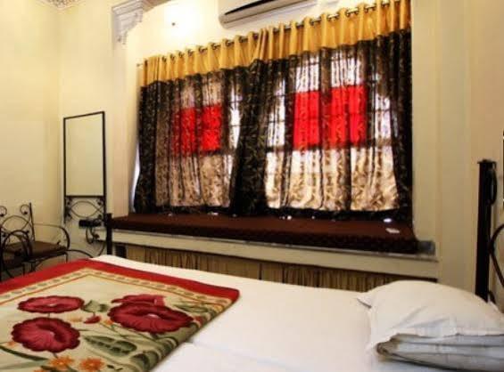 Heritage Haveli Bed and Breakfast Udaipur Eksteriør billede